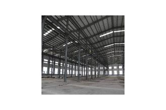 中国 壁のクラッディング パネルによって覆われる電流を通された構造スチールの製作の倉庫の建物 サプライヤー
