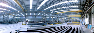 中国 重い熱いすくいの電流を通された構造スチールの製作の産業研修会は軽い金属を採用します サプライヤー
