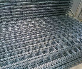 中国 プレハブの鉄骨フレームの建物キットは地震 500E 後部正方形の網サイズ 6m x 2.4m を肋骨で補強しました サプライヤー