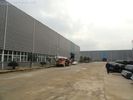 中国 Q235、Q345 のプレハブの家の耐振性の軽い産業鋼鉄建物 工場