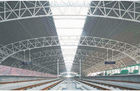 中国 プレハブの現代産業鋼鉄建物、広いスパンの駅の管のトラス 工場