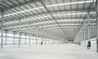 中国 巨大なスペースが付いている防蝕軽量の金属の構造スチールの建物 工場