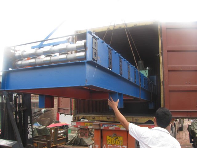 鉄骨構造のための橋床の屋根ふきのシート成形機械 PLC 松下電器産業